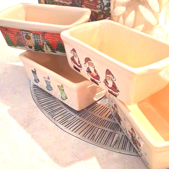 Mini Loaf Pan Set. Holiday! - Picture 3 of 5
